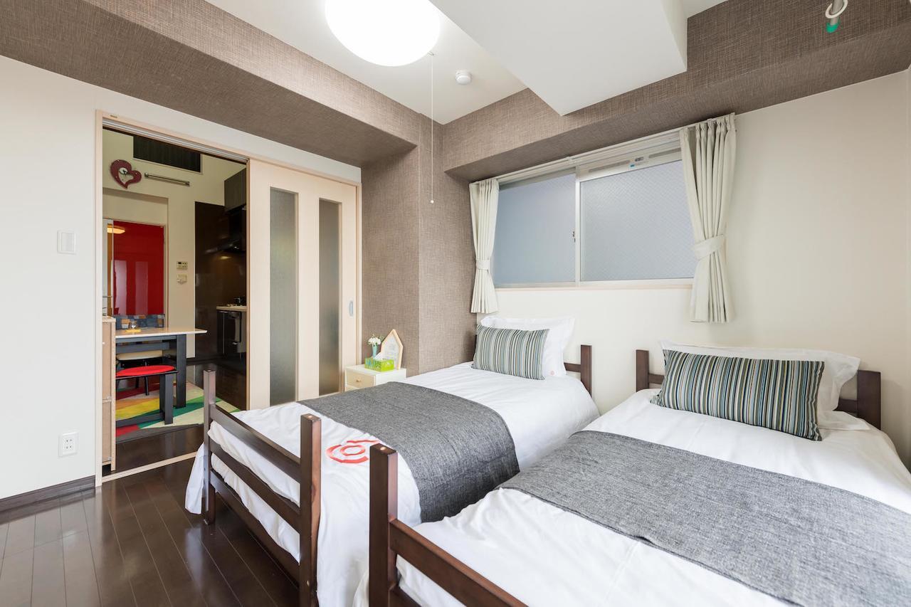 Yeah Room Zeus The Garden Osaka Exterior foto