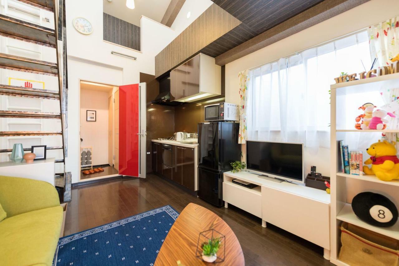 Yeah Room Zeus The Garden Osaka Exterior foto